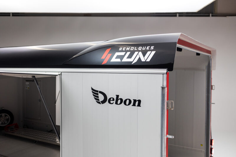 Remolque-portacoches-cerrado-ROCKET-RACING-2000-71 Remolque-portacoches-cerrado-ROCKET-RACING-2000-71